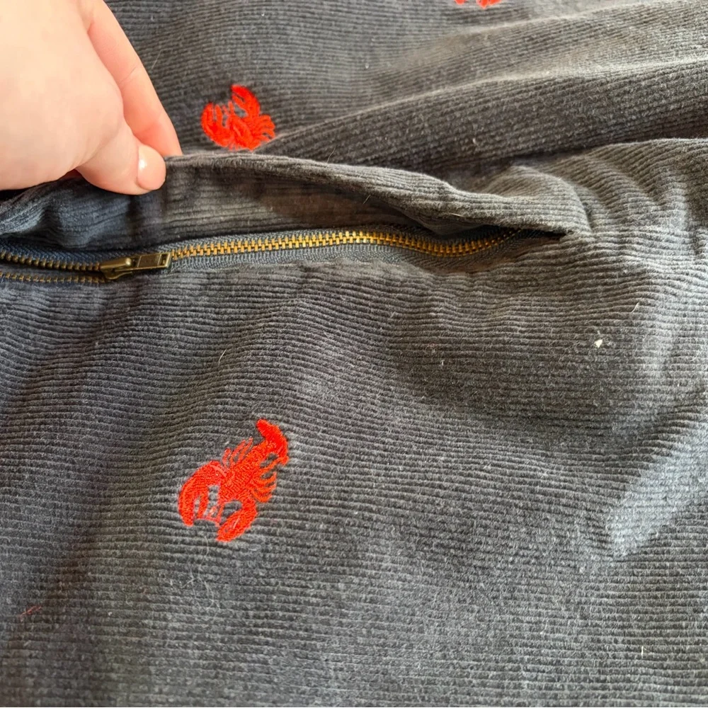 Castaway Nantucket Island Harbor Preppy Coastal pants, red lobster embroidery - Picture 7 of 12